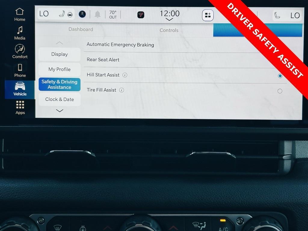 new 2025 Jeep Wrangler car, priced at $72,664