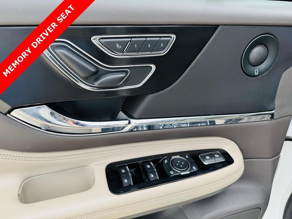 used 2020 Lincoln Corsair car, priced at $28,000