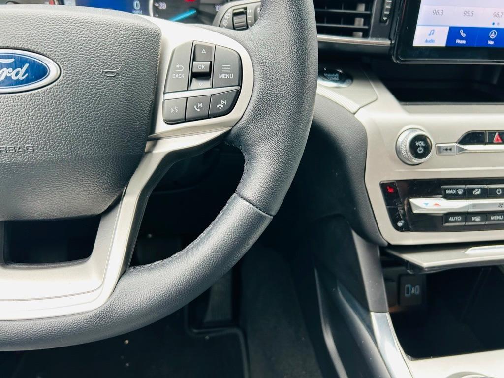 used 2022 Ford Explorer car, priced at $35,600