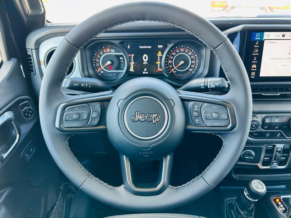 new 2025 Jeep Gladiator car