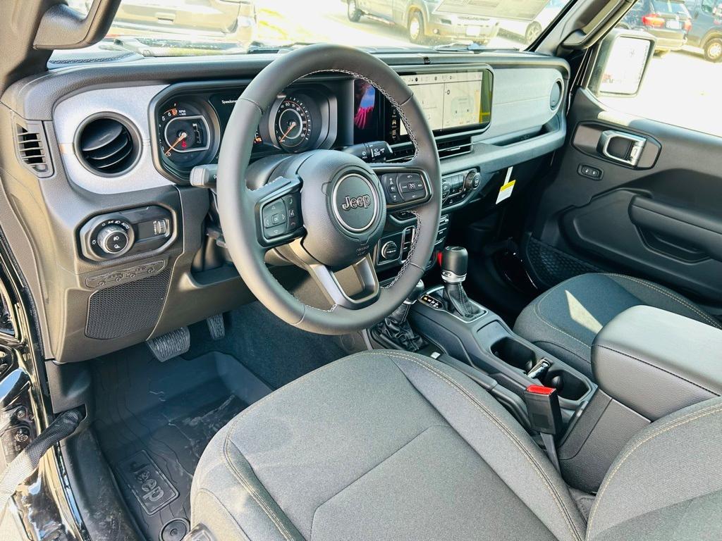 new 2025 Jeep Gladiator car