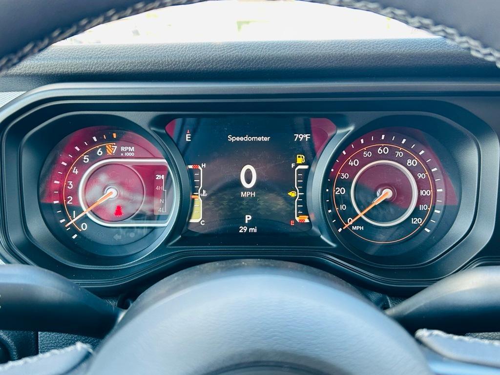 new 2025 Jeep Gladiator car