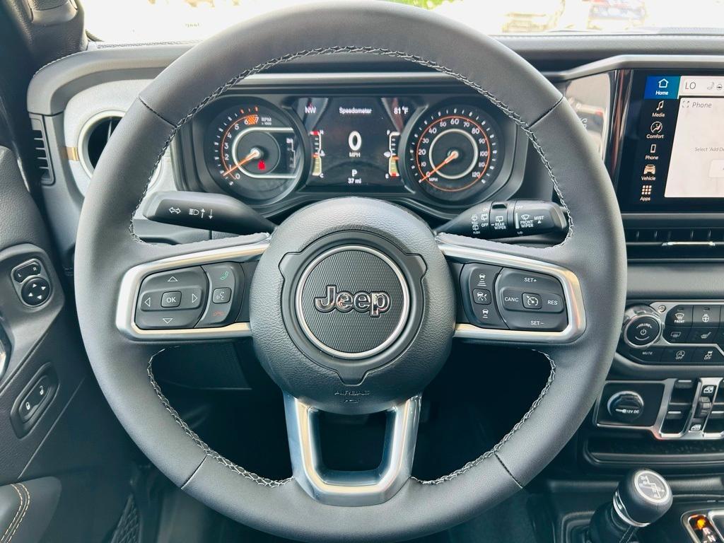 new 2025 Jeep Wrangler car, priced at $51,457