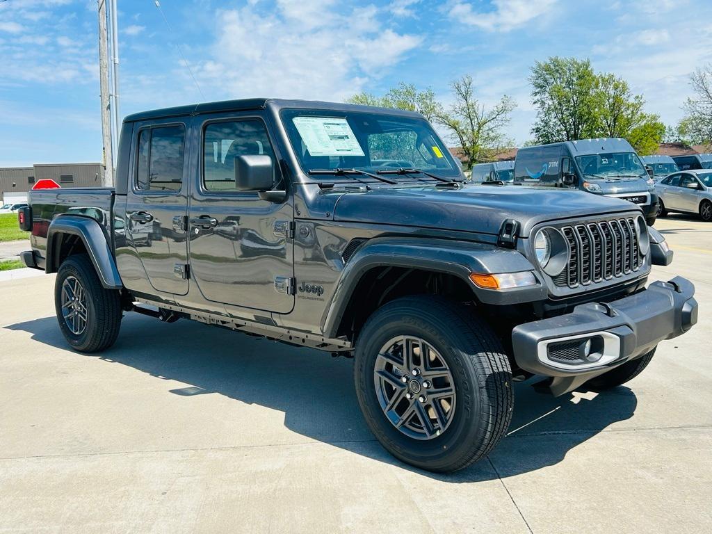 new 2025 Jeep Gladiator car