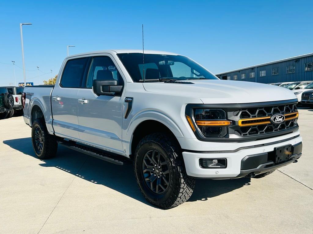 new 2024 Ford F-150 car, priced at $58,233