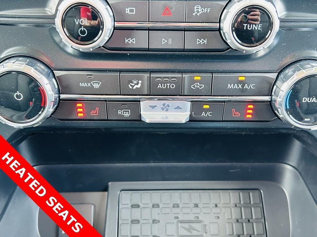 new 2025 Ford F-150 car, priced at $59,454
