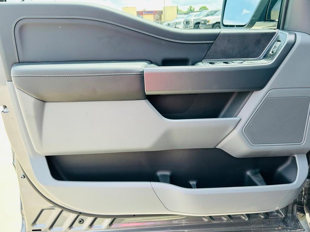 new 2025 Ford F-150 car, priced at $59,454