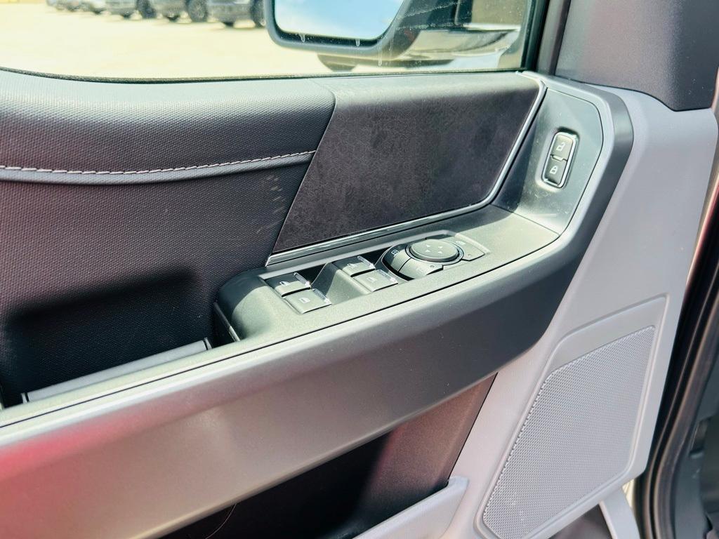 new 2025 Ford F-150 car, priced at $59,454
