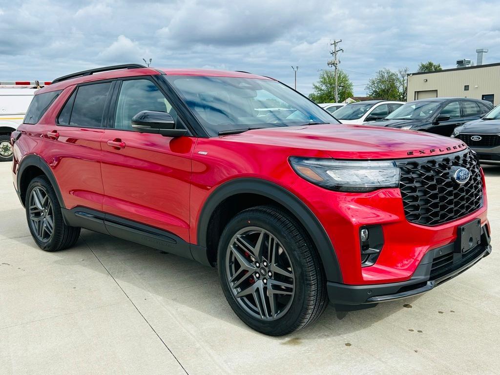new 2025 Ford Explorer car, priced at $48,727