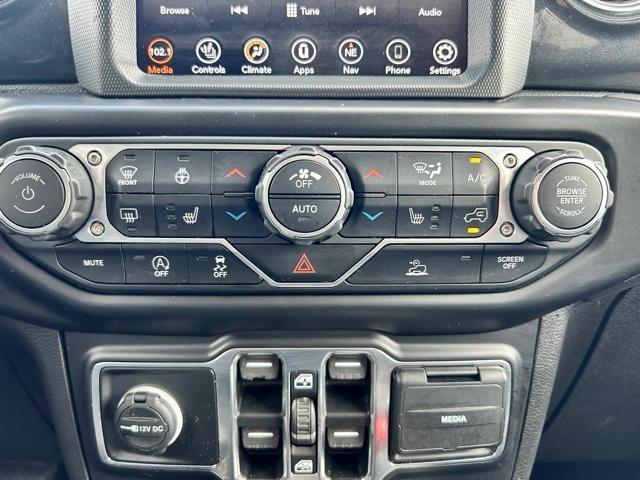 used 2022 Jeep Wrangler Unlimited car, priced at $33,000