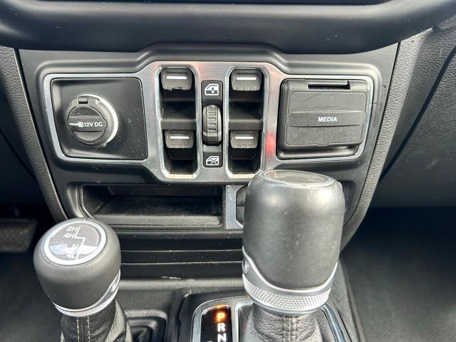 used 2022 Jeep Wrangler Unlimited car, priced at $33,000