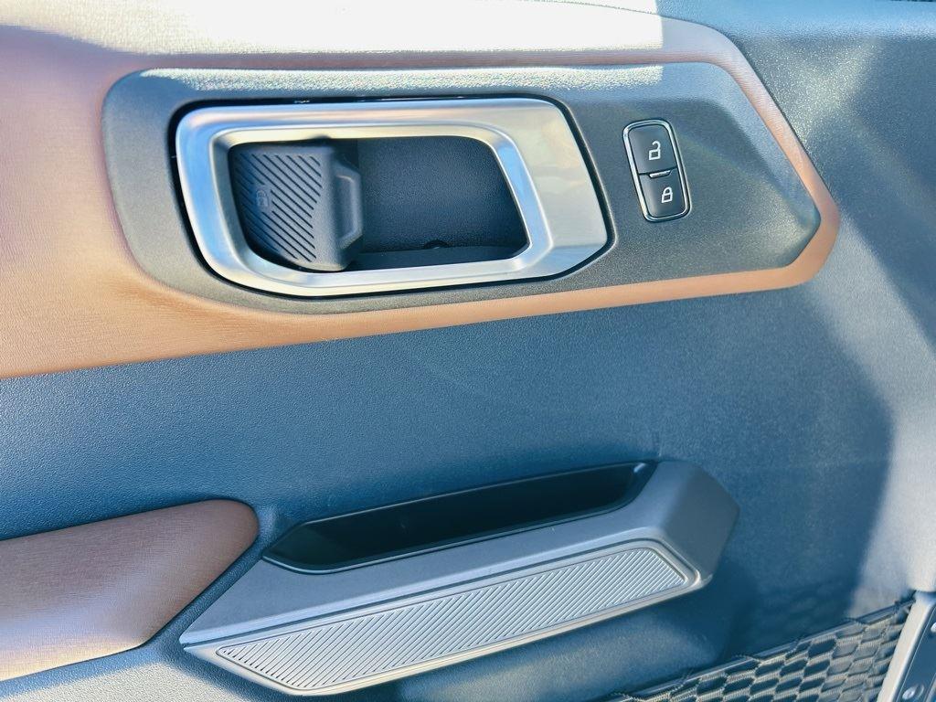 used 2023 Ford Bronco car, priced at $39,900