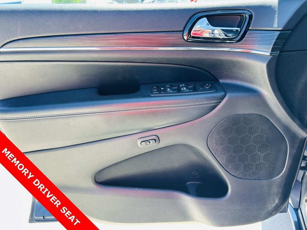 used 2021 Jeep Grand Cherokee car, priced at $27,200