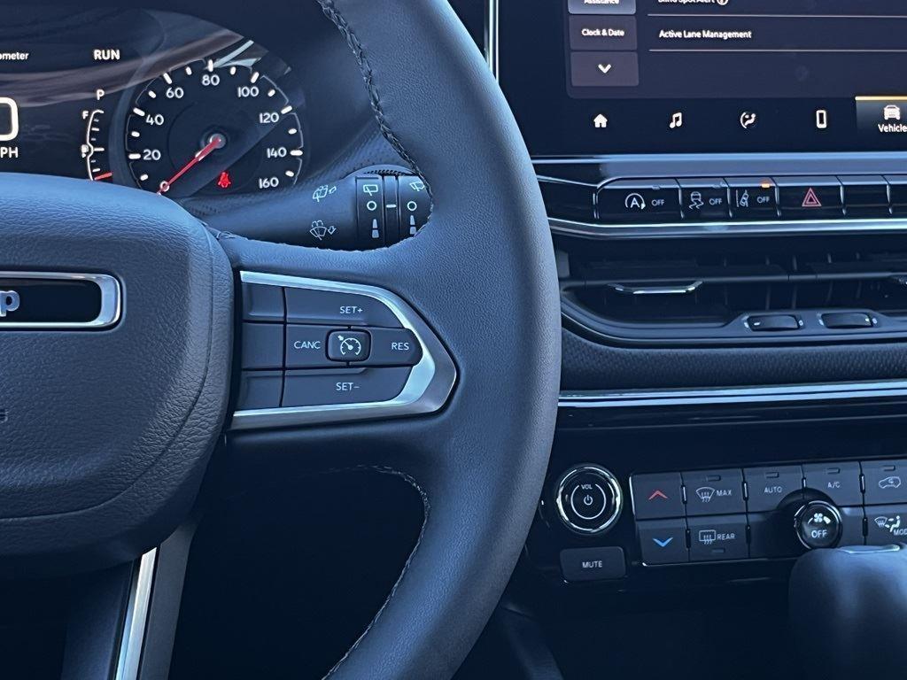 new 2025 Jeep Compass car, priced at $29,902