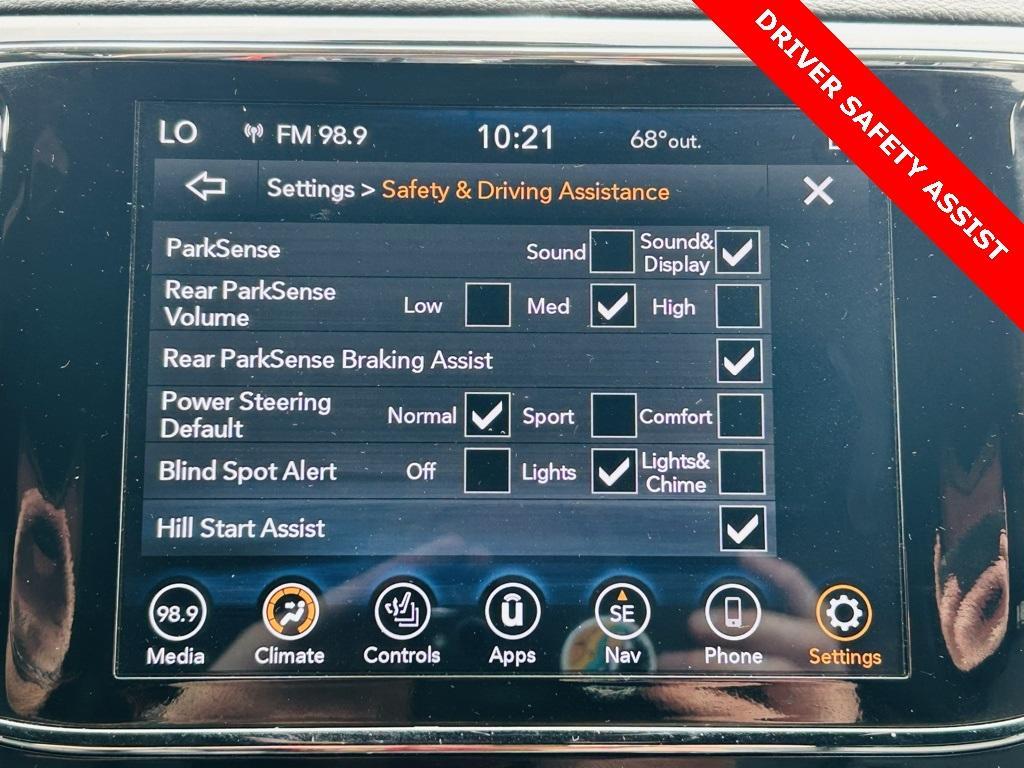 used 2021 Jeep Grand Cherokee car, priced at $28,800