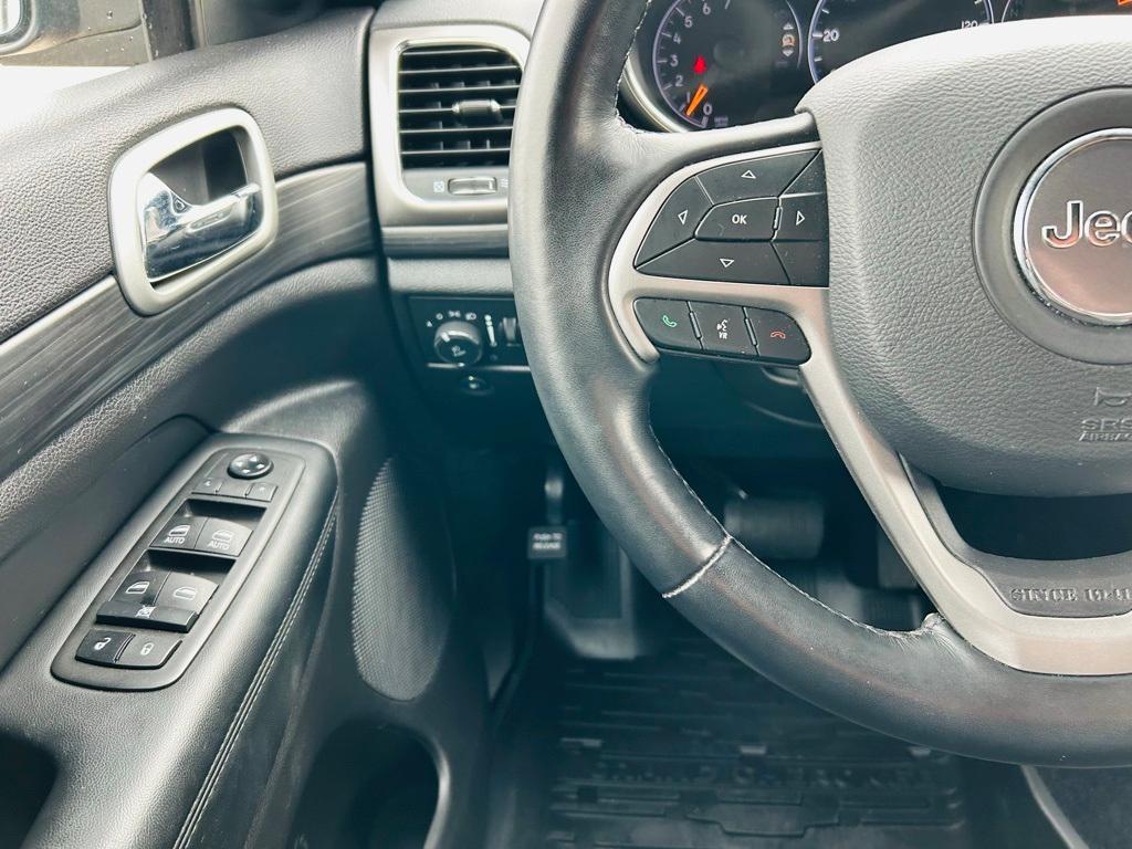 used 2021 Jeep Grand Cherokee car, priced at $28,800