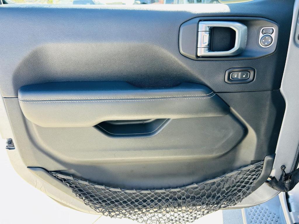 used 2019 Jeep Wrangler Unlimited car, priced at $25,000