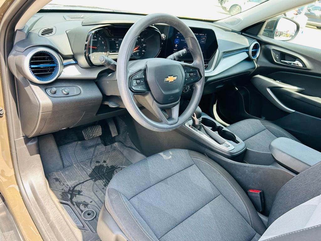 used 2024 Chevrolet Trax car, priced at $22,900