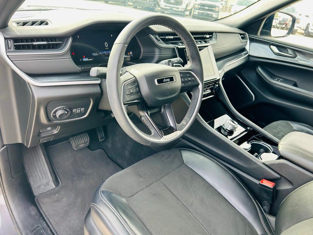used 2023 Jeep Grand Cherokee car, priced at $34,500