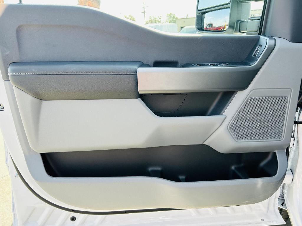 new 2026 Ford F-250 car, priced at $61,000