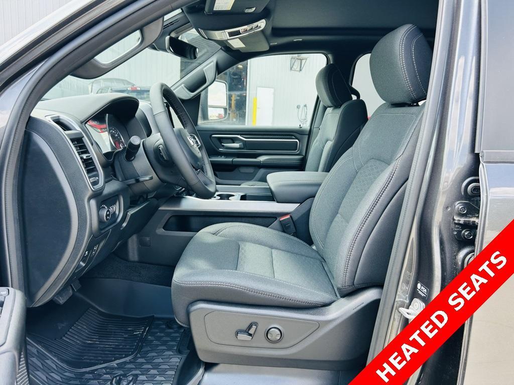 new 2025 Ram 1500 car, priced at $55,759