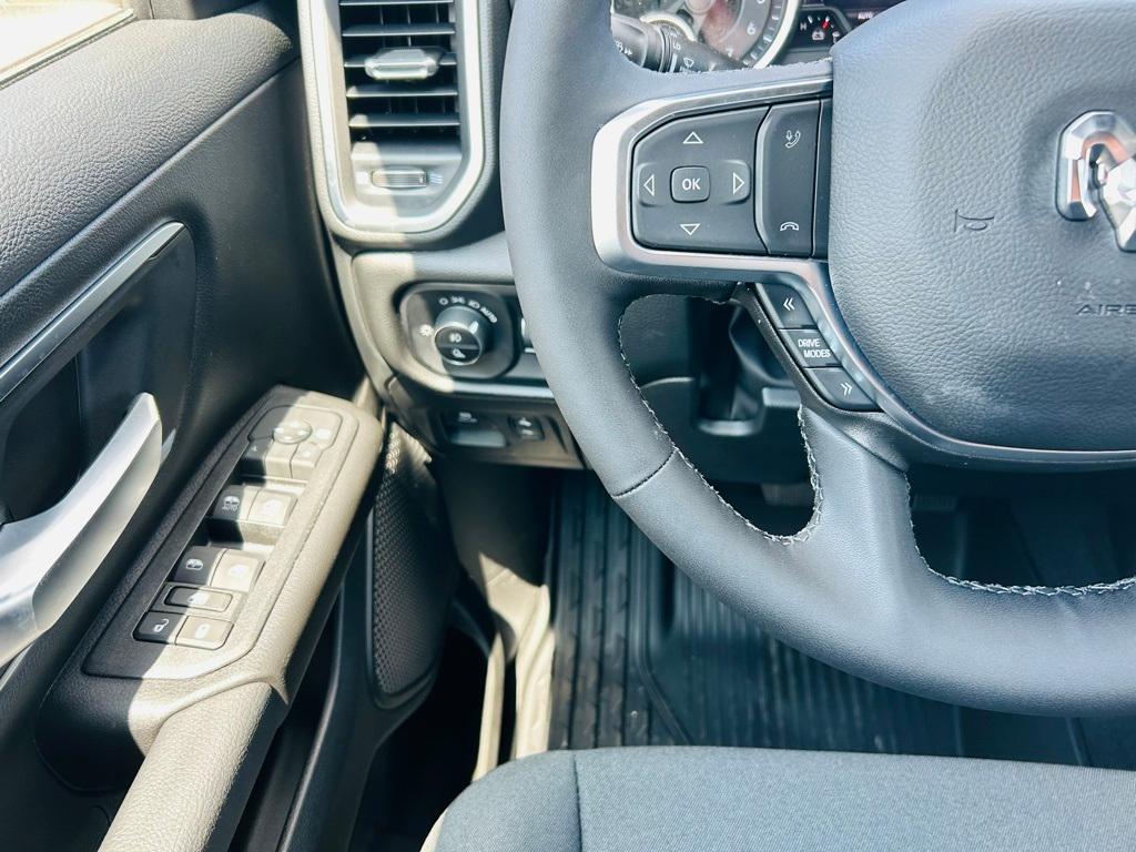 new 2025 Ram 1500 car, priced at $55,759