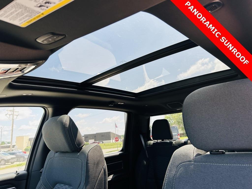 new 2025 Ram 1500 car, priced at $55,759