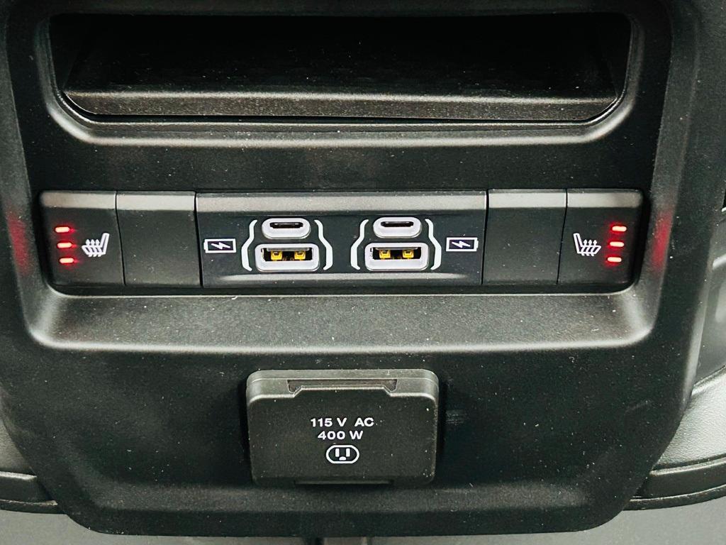 new 2025 Ram 1500 car, priced at $58,380