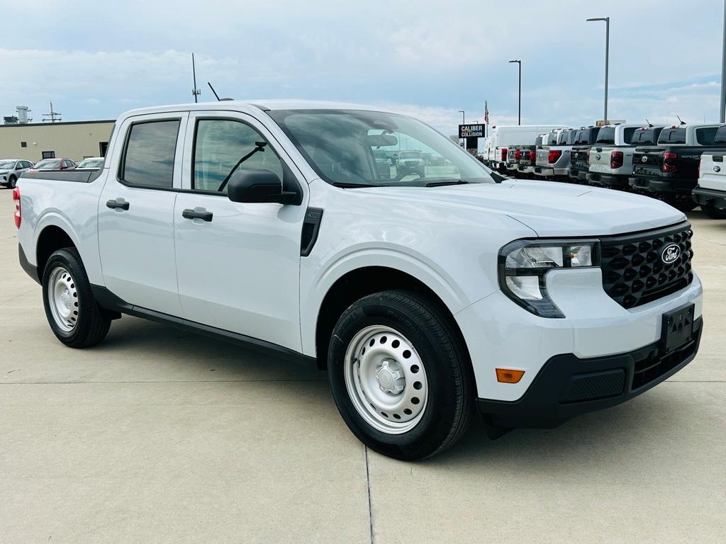 new 2025 Ford Maverick car, priced at $27,443