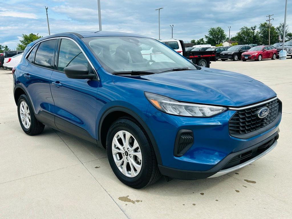 used 2023 Ford Escape car, priced at $26,000