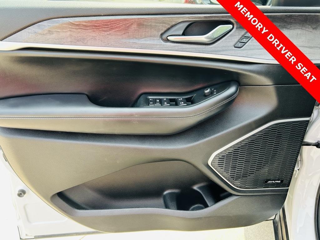 used 2021 Jeep Grand Cherokee L car, priced at $31,600