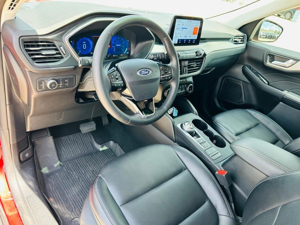 used 2022 Ford Escape car, priced at $25,200