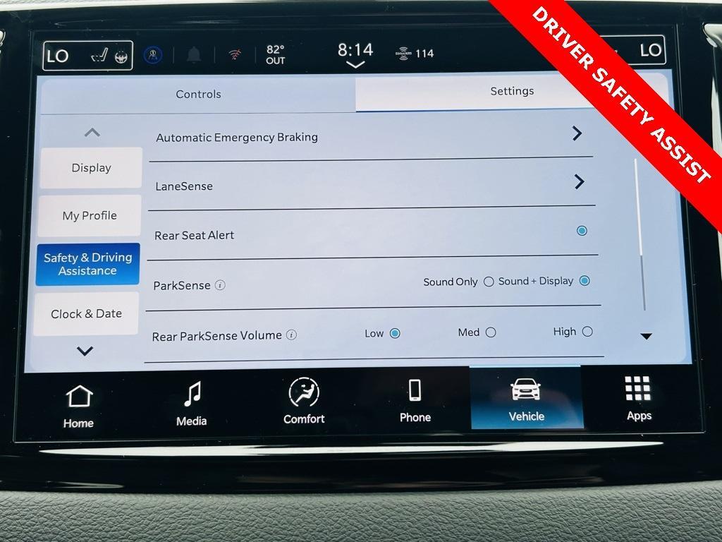 new 2025 Chrysler Voyager car, priced at $40,113