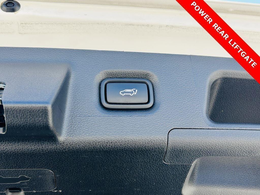 used 2023 Hyundai Santa Fe car, priced at $22,900