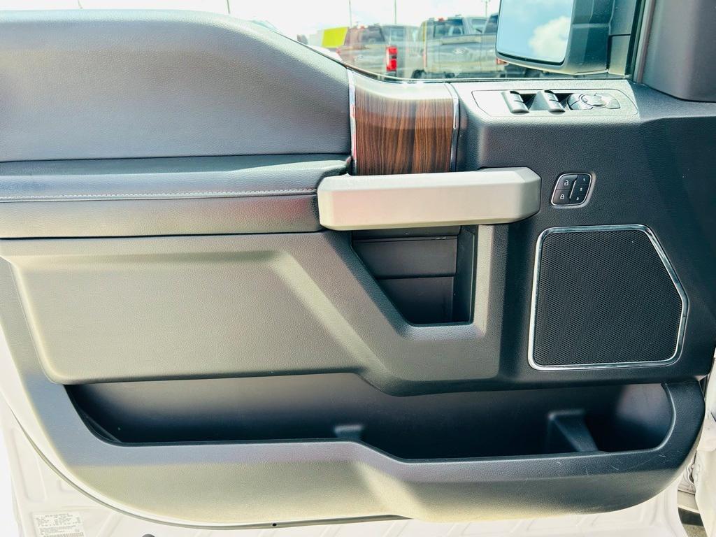 used 2015 Ford F-150 car, priced at $22,500