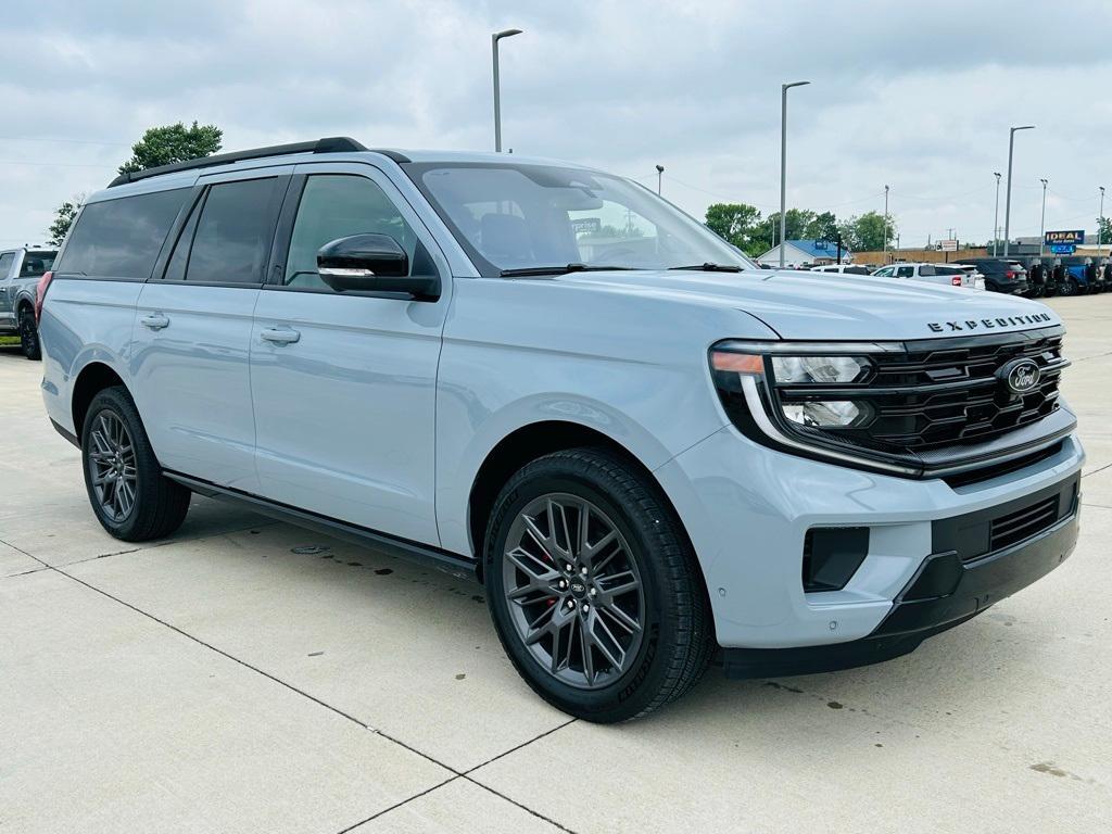 new 2025 Ford Expedition Max car, priced at $86,965