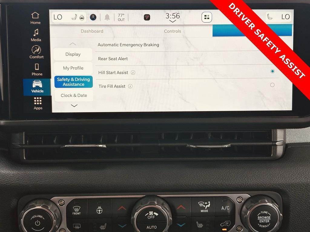 new 2025 Jeep Gladiator car