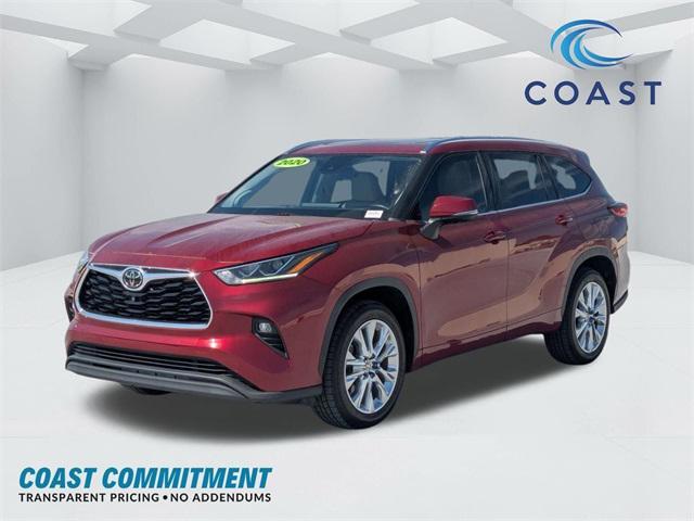 used 2020 Toyota Highlander car, priced at $28,399