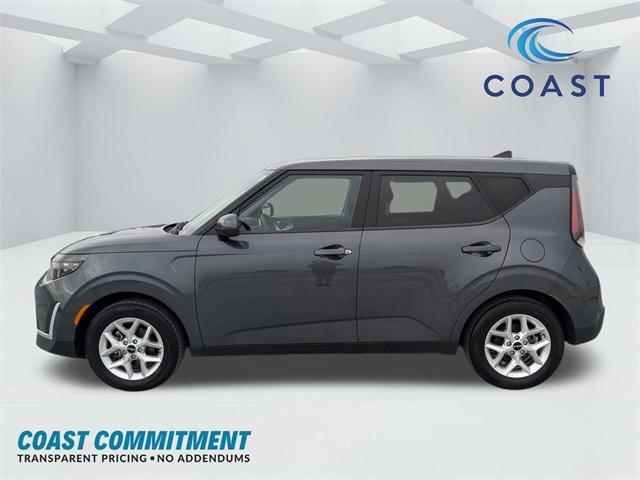 used 2023 Kia Soul car, priced at $15,491