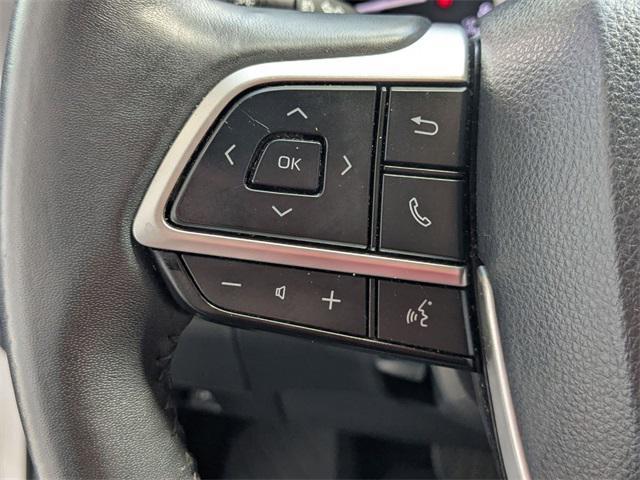 used 2022 Toyota Highlander car, priced at $28,491