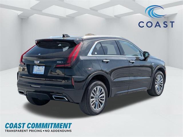 used 2024 Cadillac XT4 car, priced at $32,992