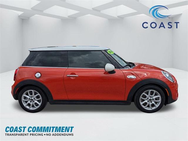 used 2019 MINI Hardtop car, priced at $15,991