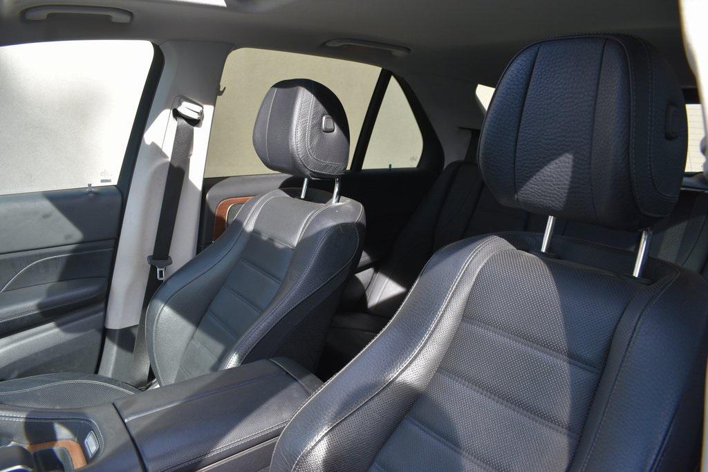 used 2023 Mercedes-Benz GLE 350 car, priced at $43,488