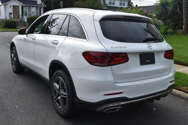 used 2022 Mercedes-Benz GLC 300 car, priced at $24,488