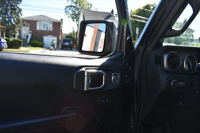 used 2021 Jeep Wrangler Unlimited car, priced at $38,988