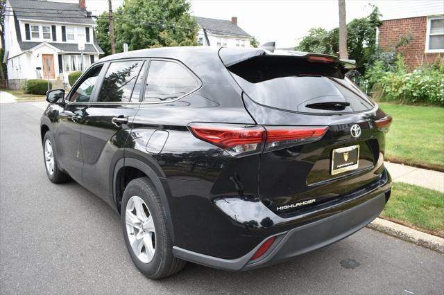 used 2023 Toyota Highlander car, priced at $29,488