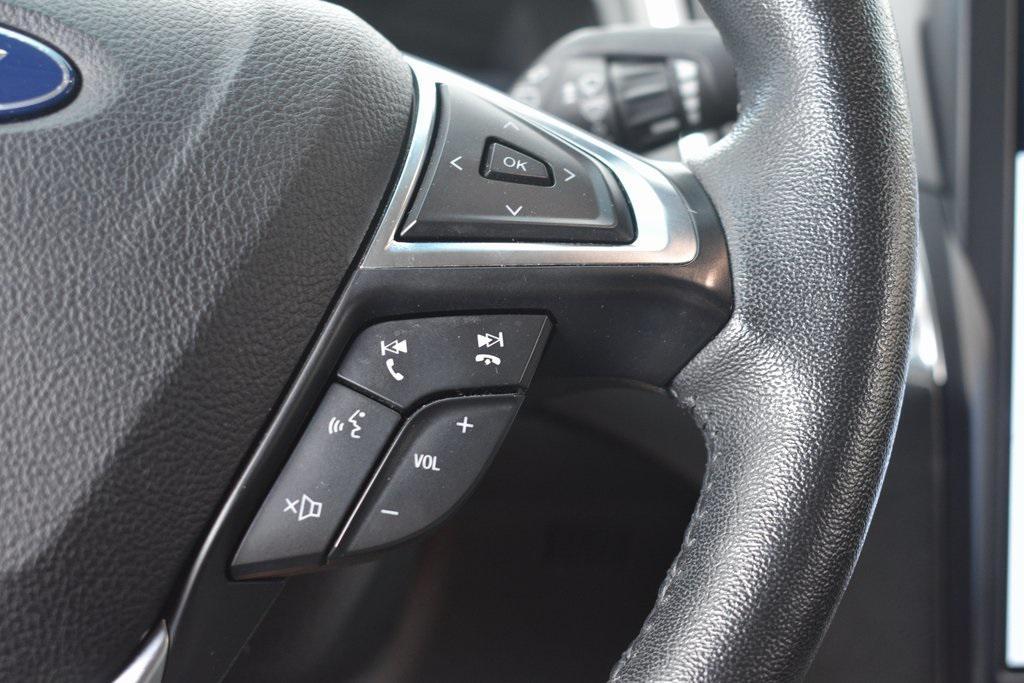 used 2022 Ford Edge car, priced at $17,488