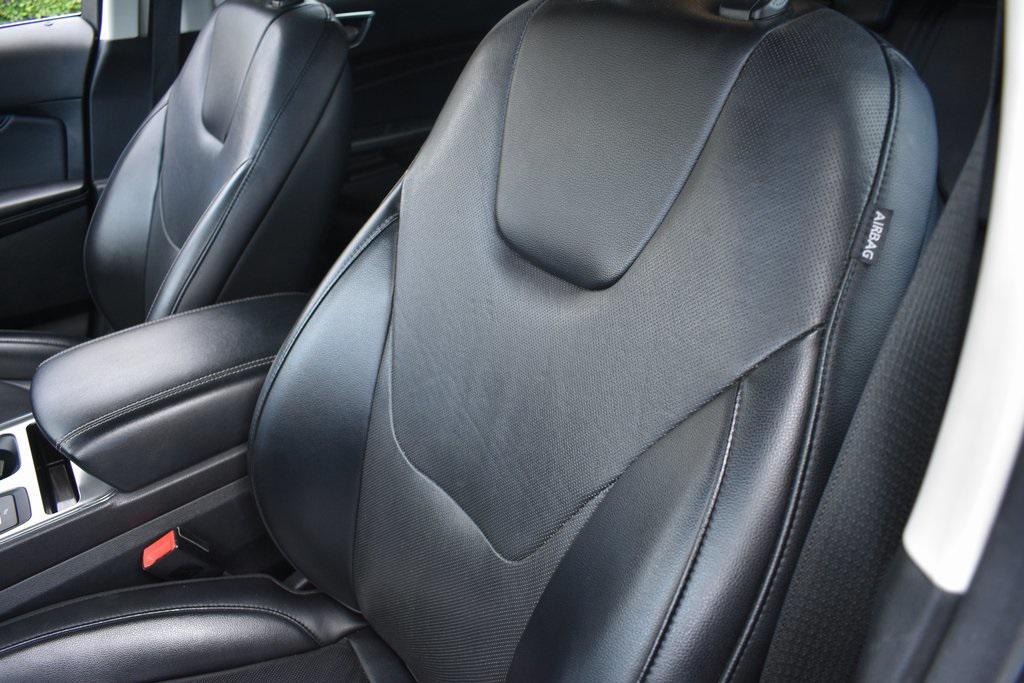 used 2022 Ford Edge car, priced at $17,488