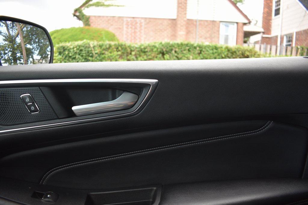used 2022 Ford Edge car, priced at $17,488