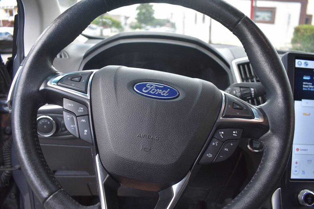 used 2022 Ford Edge car, priced at $17,488